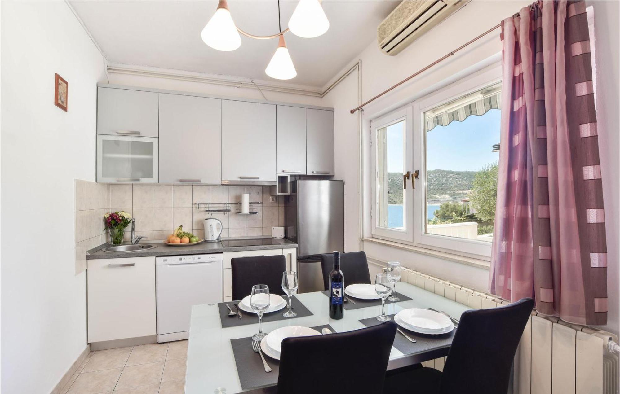 Nice Home In Poljica With House Sea View Marina Dış mekan fotoğraf