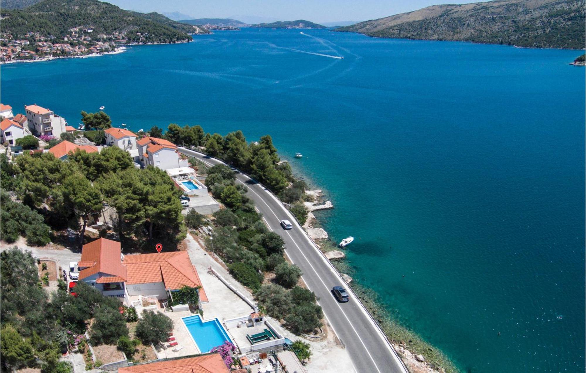 Nice Home In Poljica With House Sea View Marina Dış mekan fotoğraf