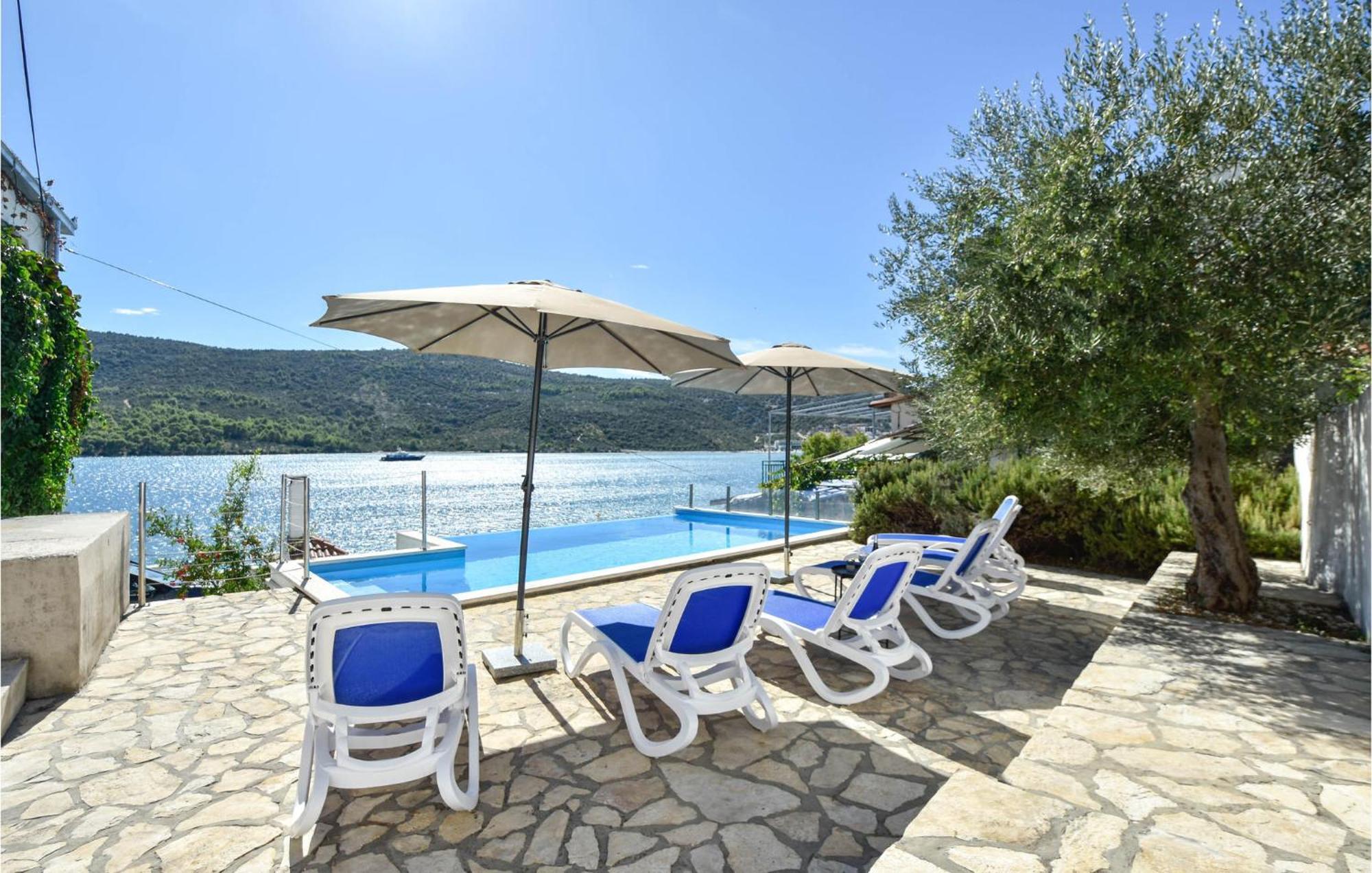 Nice Home In Poljica With House Sea View Marina Dış mekan fotoğraf